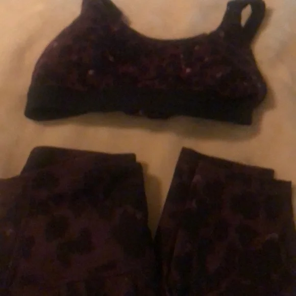 NWOT All In Motion Leopard Print 7/8 Legging & Sports Bra Set Size Small - Picture 13 of 16